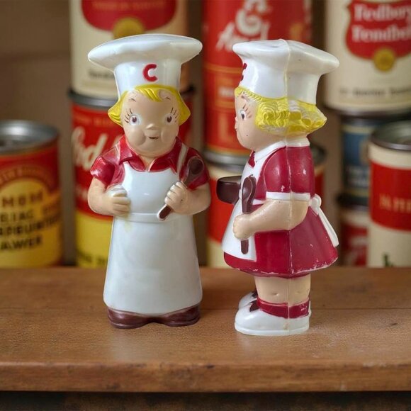 Vintage Campbells Soup Chef Plastic Salt & Pepper Shakers 4.25" Red & White With - Picture 7 of 9